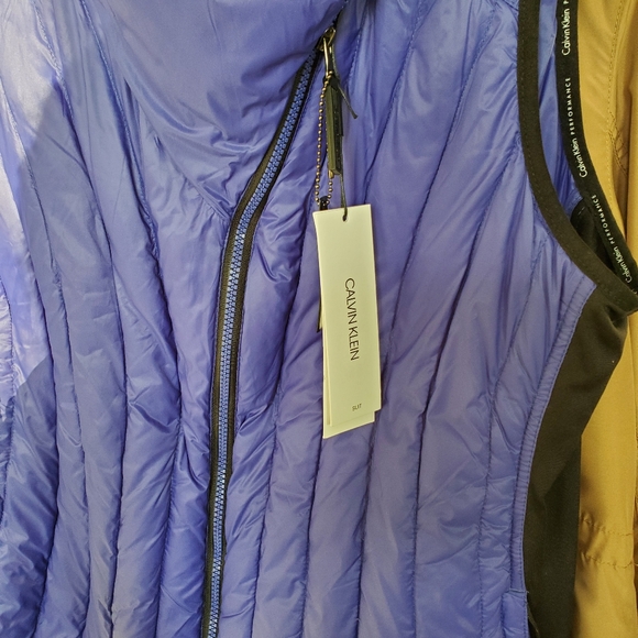 Calvin Klein New purple puffer vest - Picture 11 of 11